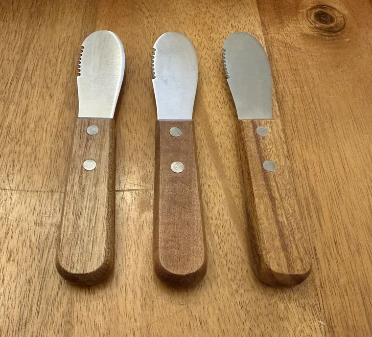 Three spreaders